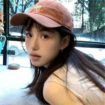浪迹女孩封面